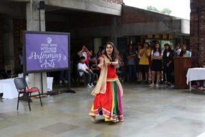 ef3d8c3fa9b39d5c6604f6b501ce2c53